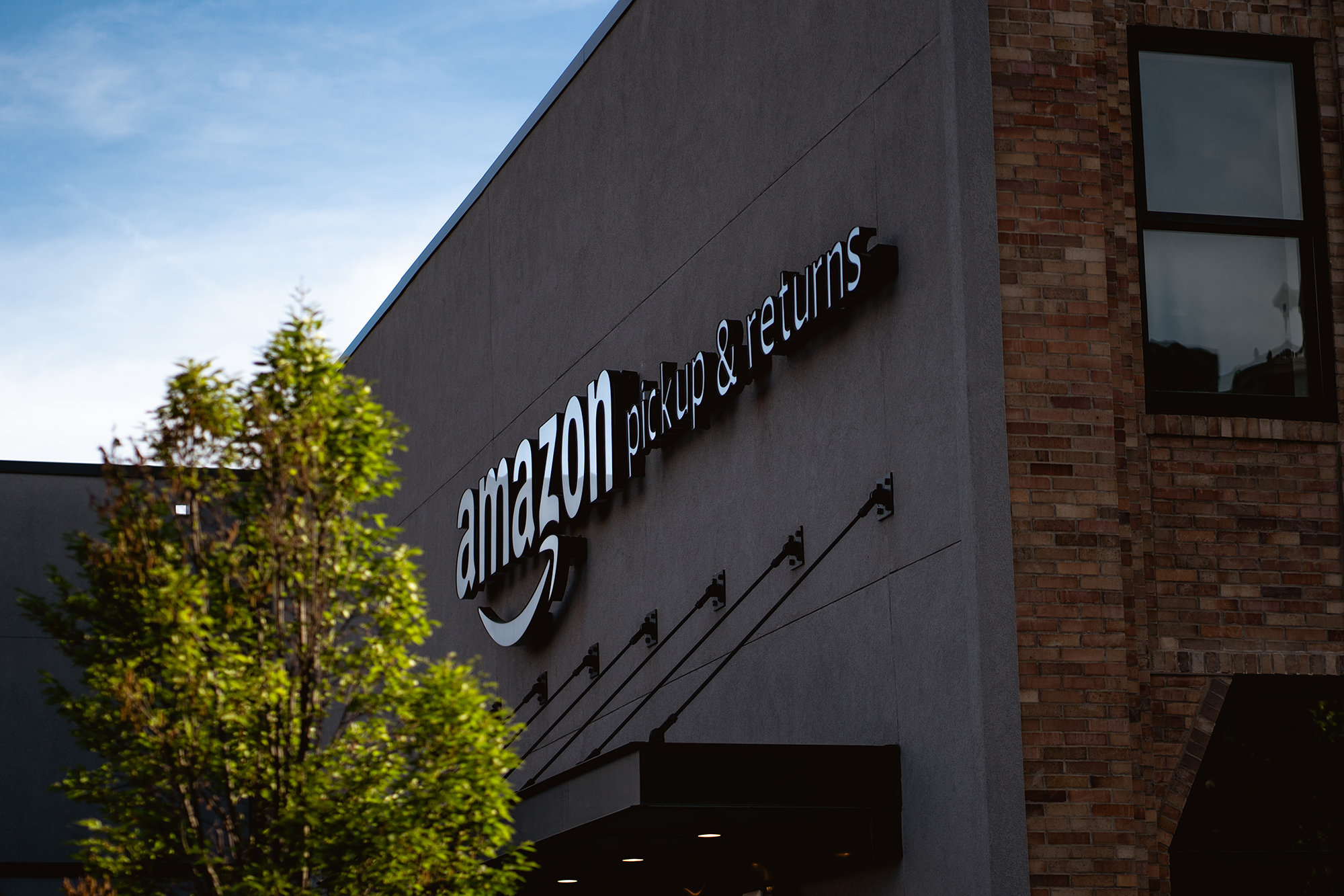 Photo of an Amazon building